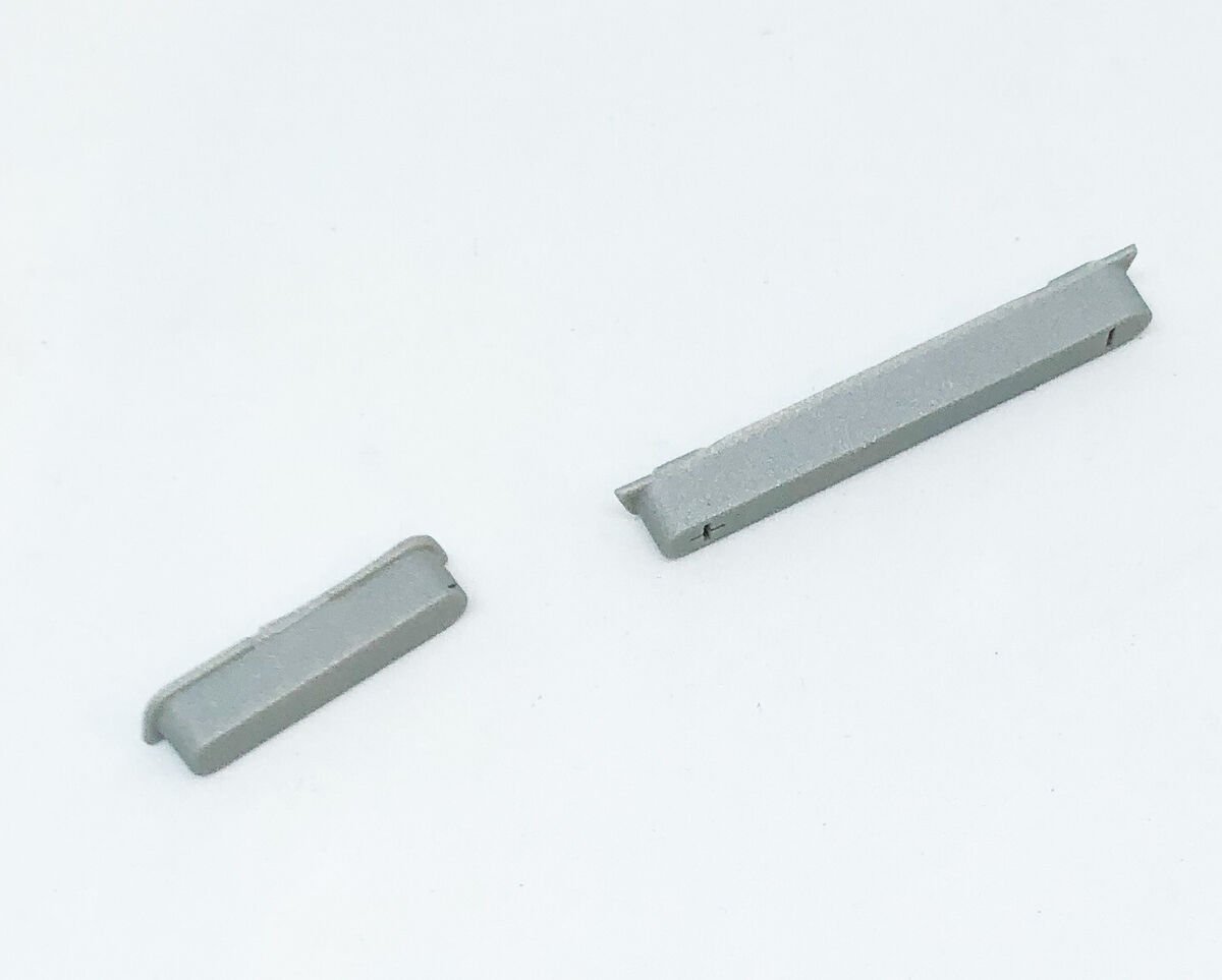 Microsoft Surface Pro 4 (1724) - Silver Power and Volume Buttons